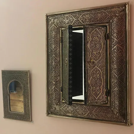 Aux 3 Nuances Privatives & Oda ve Kahvaltı *