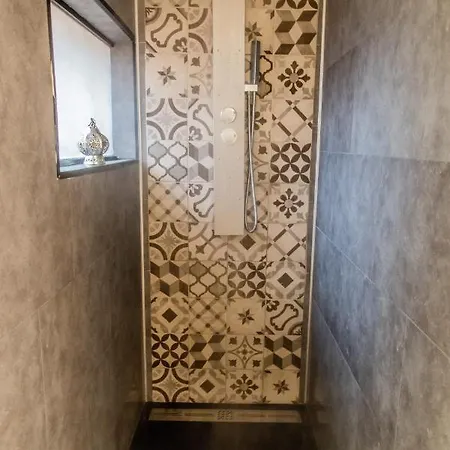 Oda ve Kahvaltı Aux 3 Nuances Privatives &