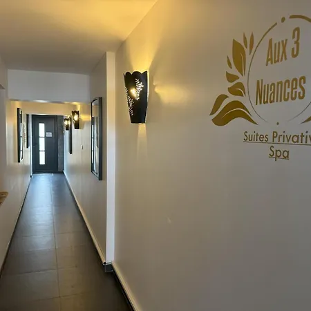 Aux 3 Nuances Privatives & *