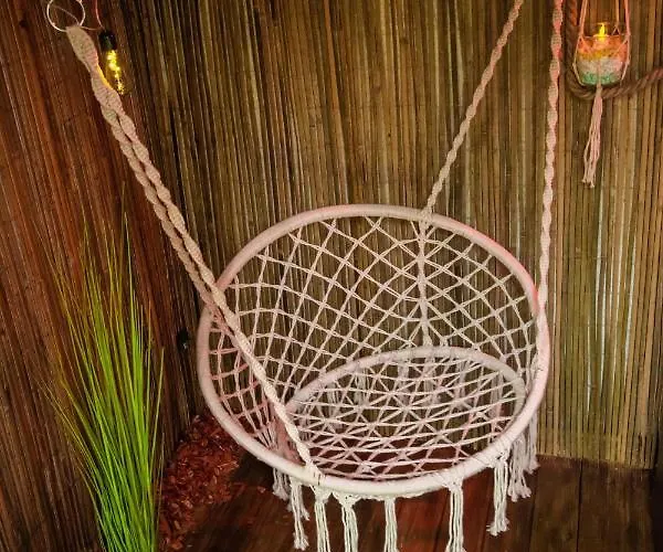 Aux 3 Nuances Privatives&spa Couette-café