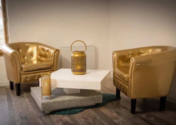 Aux 3 Nuances Privatives&spa Couette-café